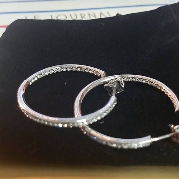 Rodium plated CZ hoops, earring - Picture 2 of 4